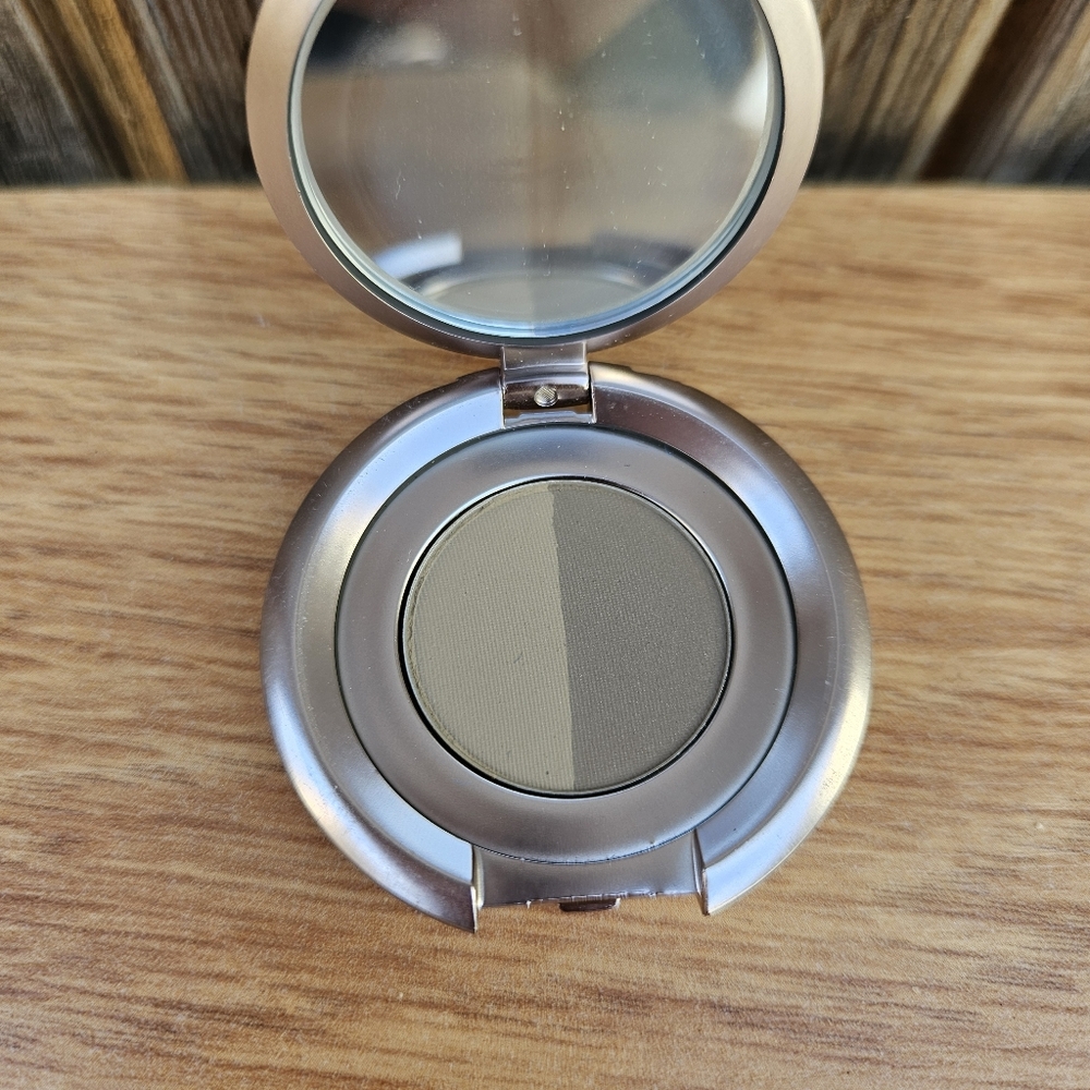 Anastasia Beverly Hills Medium Ash/ Medium Brown - Picture 6 of 16